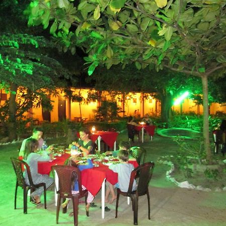 Shahira Hotel نيلافيلي المظهر الخارجي الصورة